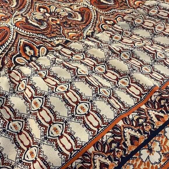 NWOT Signature by Robbie Bee Medallion Print Dress with Tiered Skirt Size 10 - Picture 9 of 9